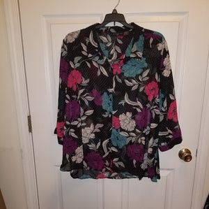 NWT Floral Plus Size Top